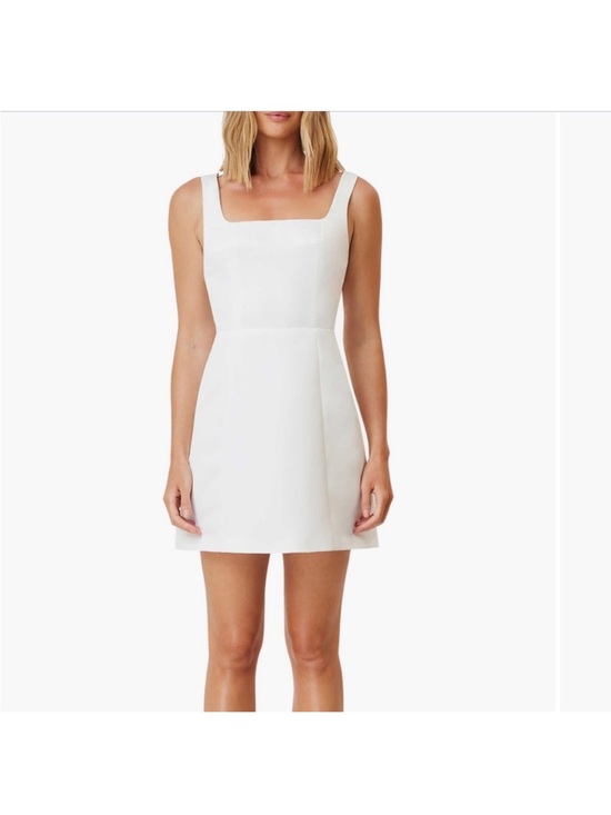 Elliatt Dresses & Skirts - Elliatt Amelie Square Neck Cocktail Mini Dress White L